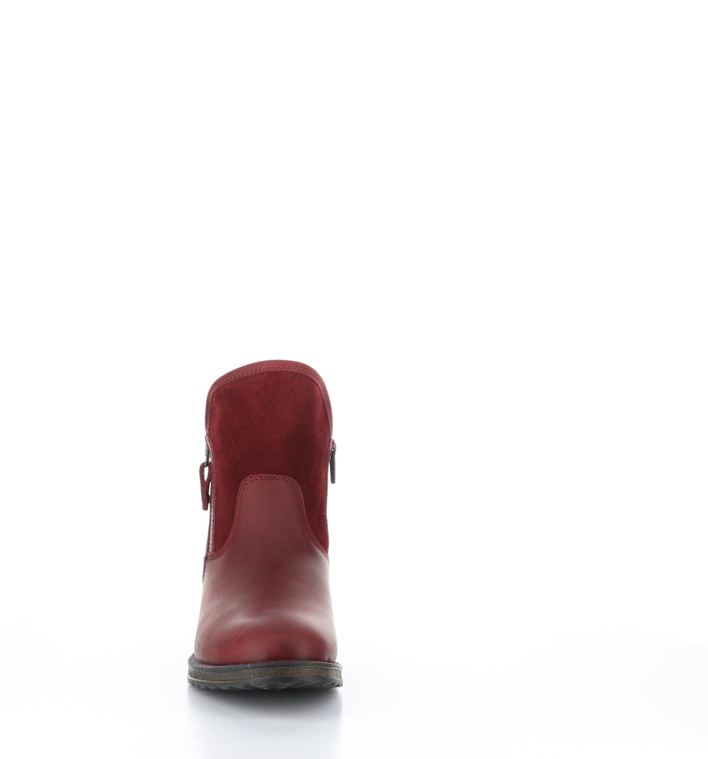 STRIVE Red/Sangria Zip Up Ankle Boots|STRIVE Bottines avec Fermeture Zippée in Rouge