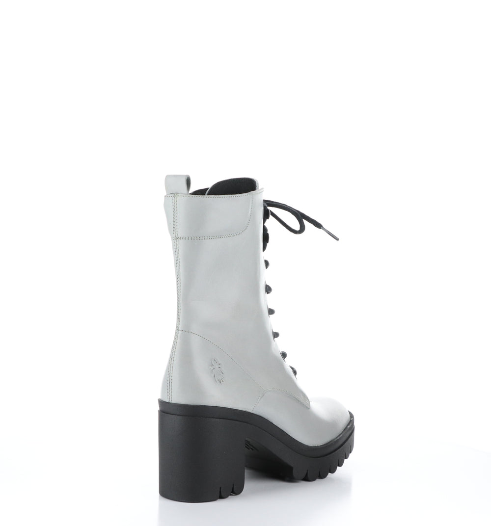 TIEL642FLY Cloud Zip Up Boots|TIEL642FLY Bottes avec Fermeture Zippée in Blanc